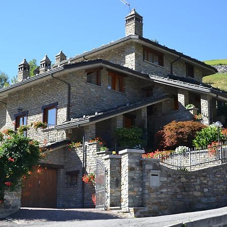 Gignod B&B Les Fleurs מראה חיצוני תמונה