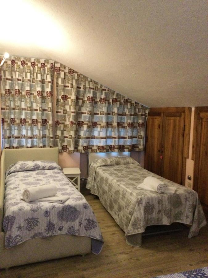 Gignod B&B Les Fleurs מראה חיצוני תמונה