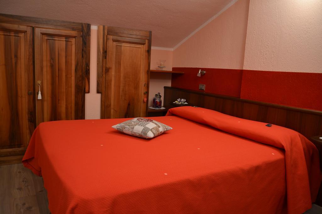 Gignod B&B Les Fleurs מראה חיצוני תמונה